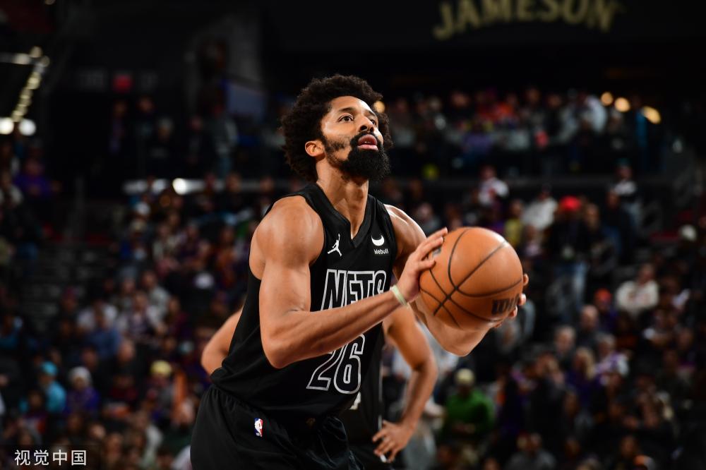 球场的每一 球场的每一